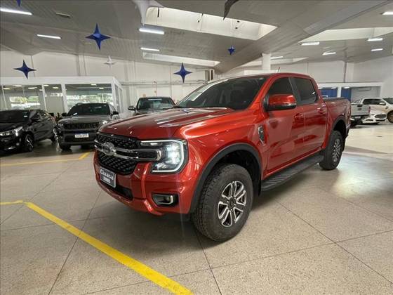 FORD RANGER 3.0 V6 TURBO DIESEL CD XLT 4X4 AUTOMÁTICO FORD RANGER 3.0 V6 TURBO DIESEL CD XLT 4X4 AUTOMÁTICO